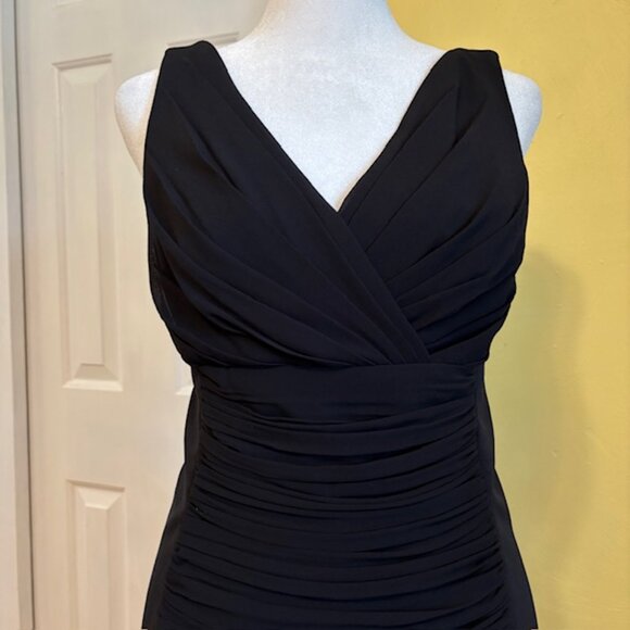 White House Black Market Black Midi Dress - Picture 3 of 10